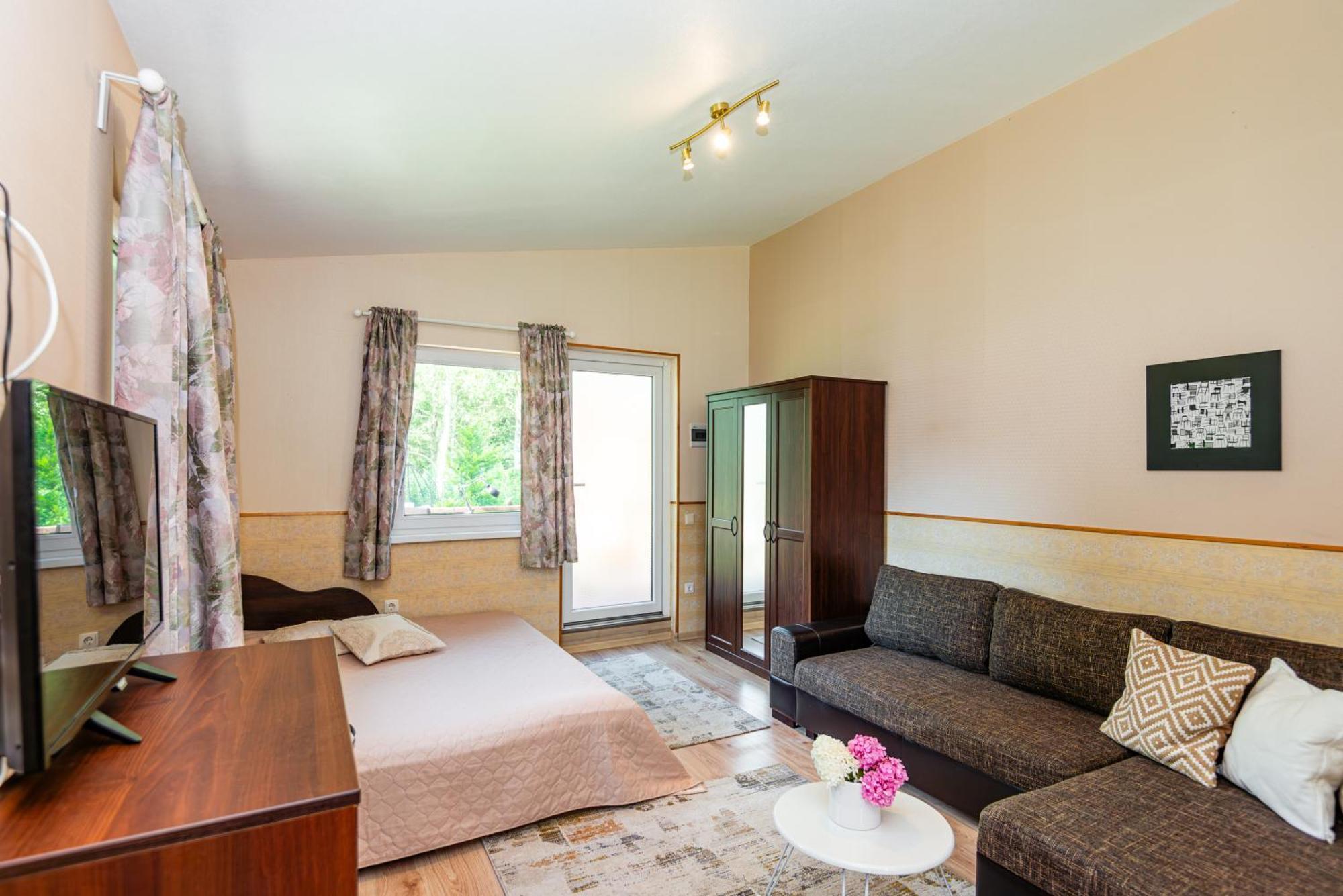 Guest House Pasaulio Krastas بالانغا المظهر الخارجي الصورة